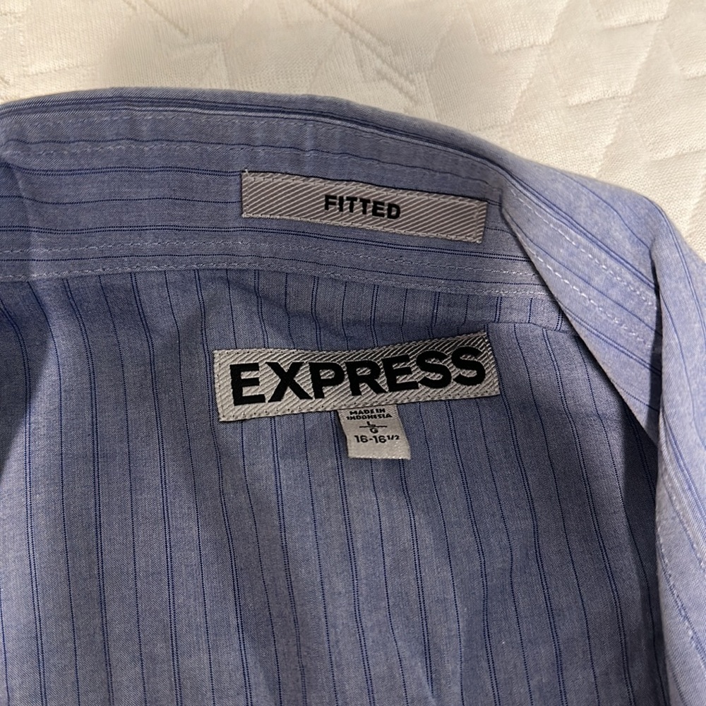 Express Long Sleeves - Picture 2 of 2